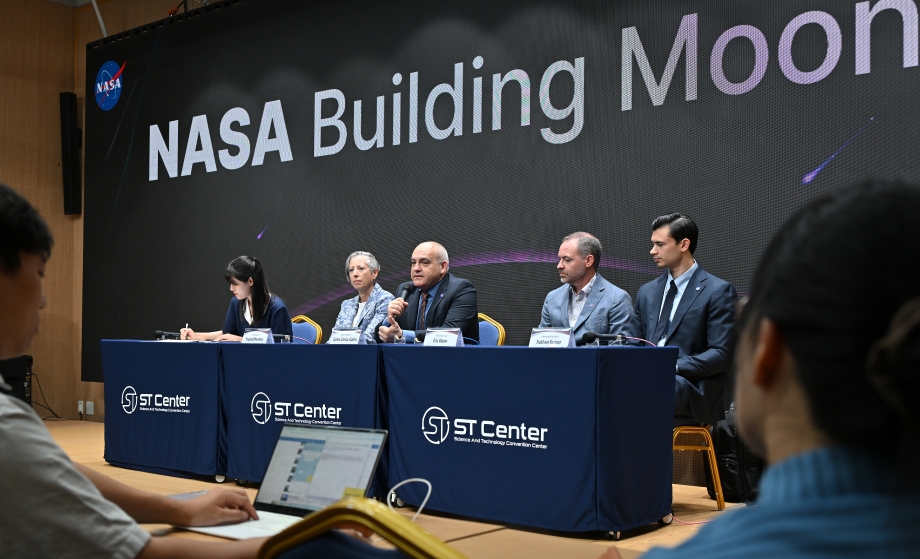 7월 29일 NASA 달 기지 건설(기자간담회, 특별강연, 대담) (6) 이미지